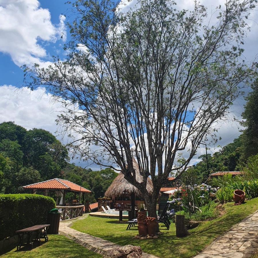 Pousada Do Coura Pouso Alto Exterior foto